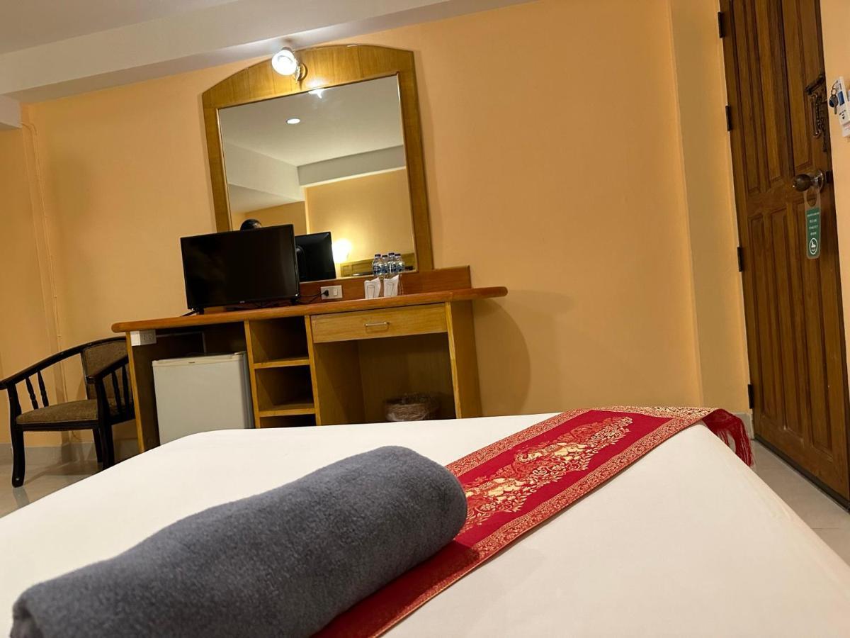 Nid Huahin Hotel エクステリア 写真