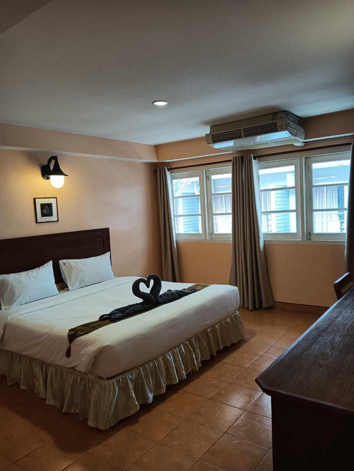 Nid Huahin Hotel エクステリア 写真